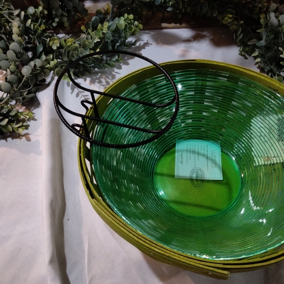 LONGABERGER MED AND LG SWOOP CELADON BASKET BOWL SET - Picture 4 of 8